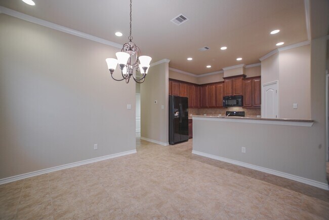 Building Photo - 34 Tidwillow Pl