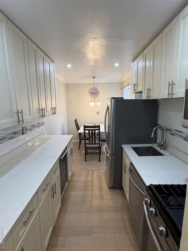 Photo - 305 Sixth Ave Unit 2 F