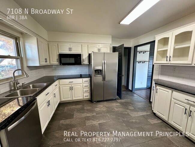 Photo - 7108 N Broadway