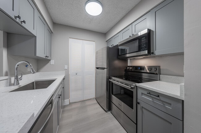 Photo - 1247 SW 46th Ave Unit 1314