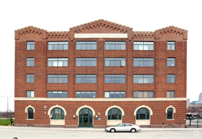 Brown Camp Lofts