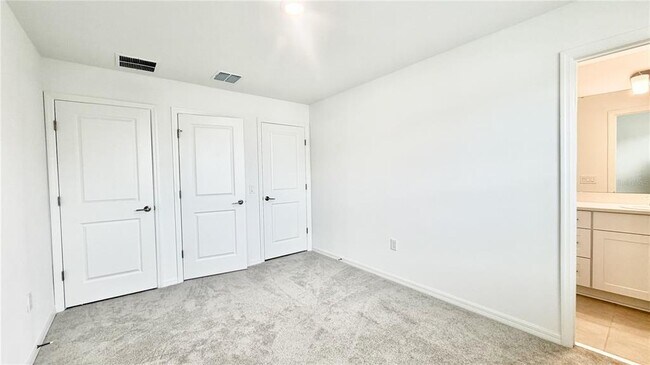 Photo - 3244 Skyline Lp