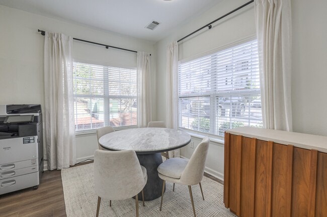 Photo - Warner Park Commons