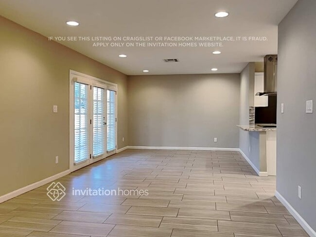 Photo - 1250 E Hermosa Dr