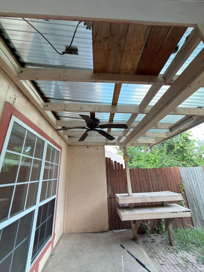 Photo - 358 Valley Park Dr
