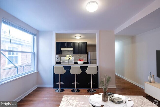 Building Photo - 1736 Pine St Unit 3R Rental