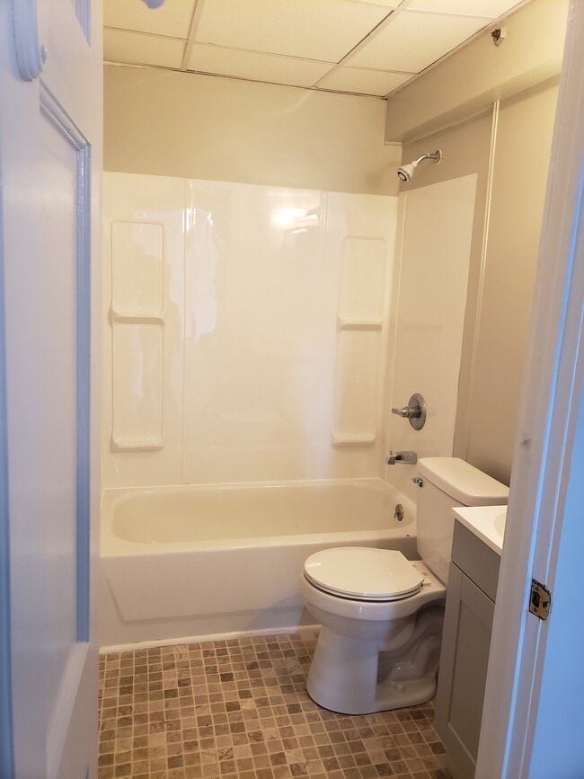 Photo - 500 N Catherine St Unit B
