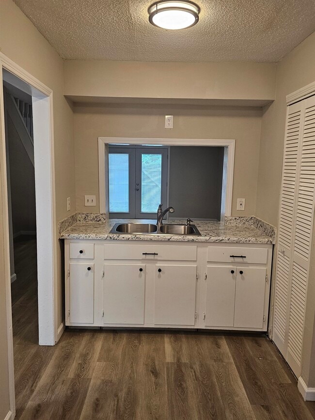 Photo - 5233 Flowering Peach Dr