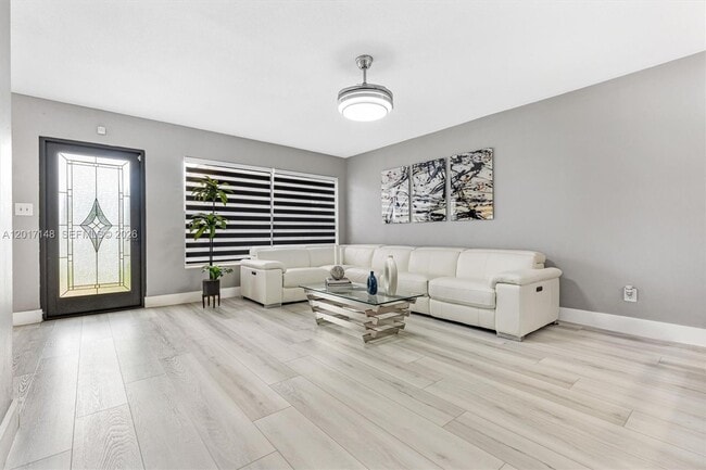 Photo - 1300 SW 34th Ave