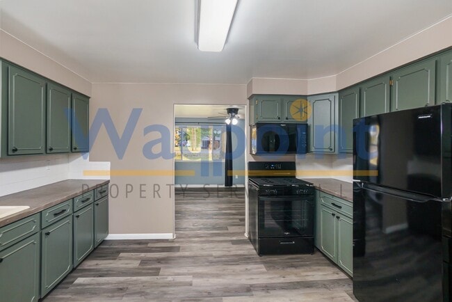 Photo - 2941 S Derby Rd