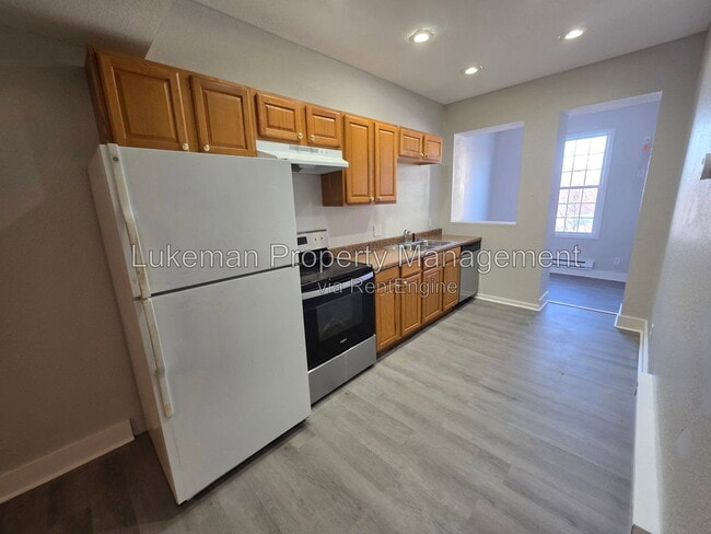 Photo - 1338 Portage Street