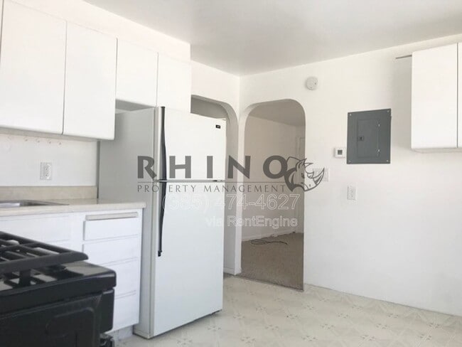 Photo - 771 S Coleman St