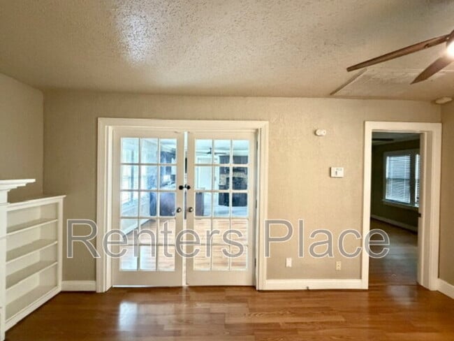 Photo - 1815 N Boston Pl