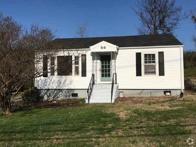 Building Photo - 2 Bedroom, 1 Bath home in Tiftonia!