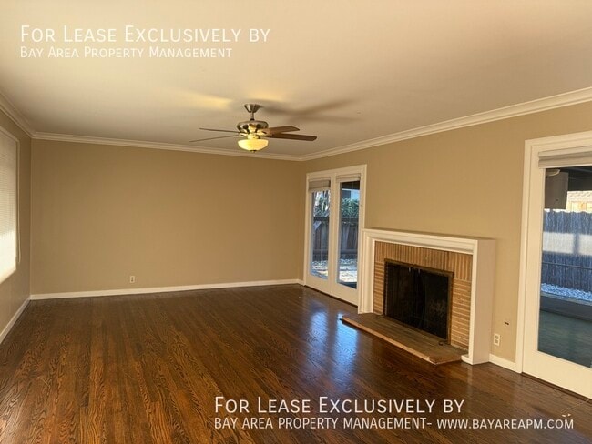 Photo - 1393 Geneva Ave