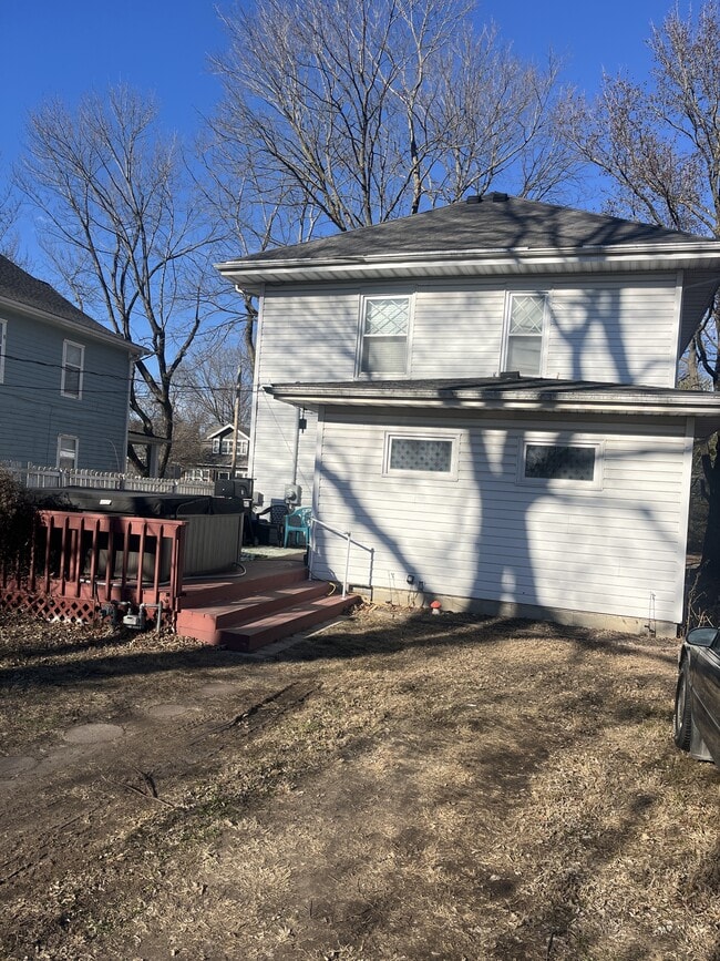 Photo - 424 Grover St