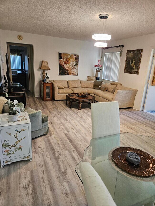 Photo - 105 Lake Pine Cir Condo Unit B-2