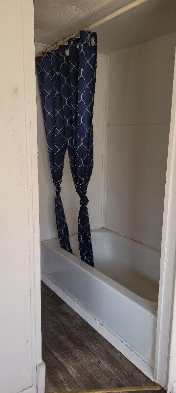 Photo - 205-437Holt Holt Ave