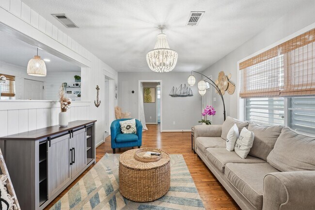 Photo - 3101 Kleinmann Ave