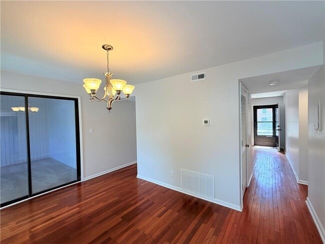 1166 Booth Rd Unit 908