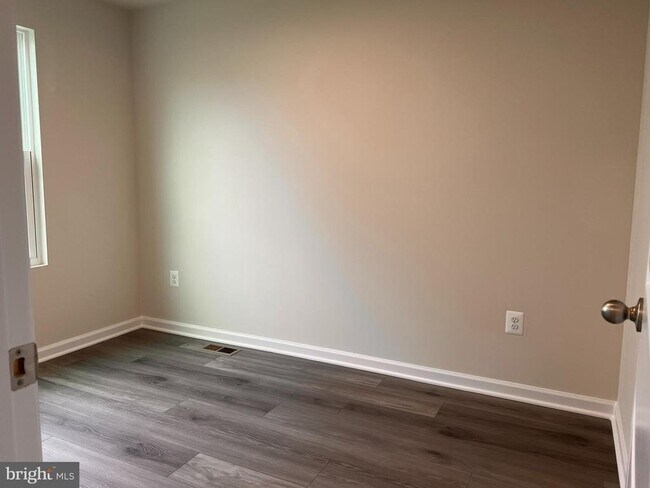 Photo - 801 Otero Ln