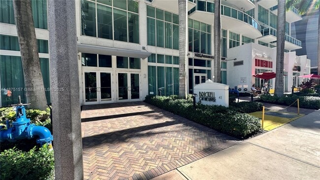 Photo - 41 SE 5th St Unit 1104