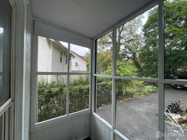 Photo - 31 Lincoln Ave