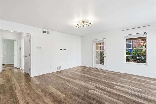 Photo - 6914 San Mateo Blvd