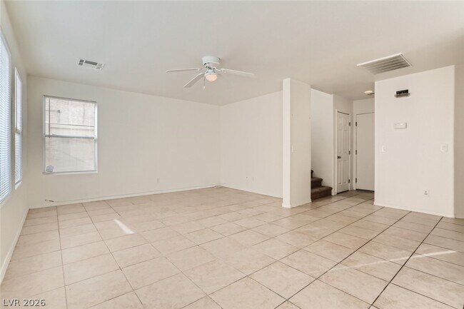 2537 Begonia Valley Ave