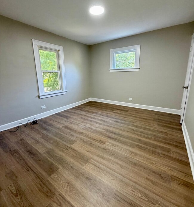 Photo - 1067 Rushleigh Rd