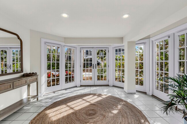 Photo - 7 Seawatch Dr