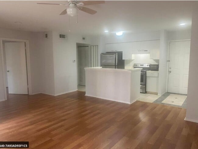 Building Photo - 4879 Via Palm Lakes Unit 603 Rental