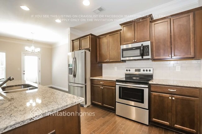 Photo - 255 Green Bridge Ct SE