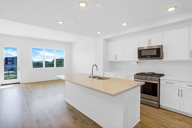 Building Photo - 2088 Bravo Loop Rental