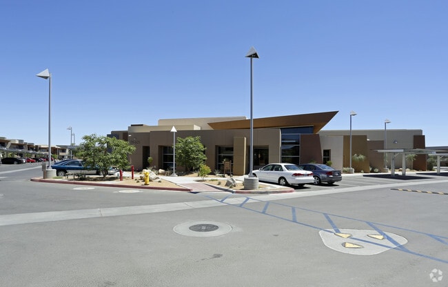 Photo - Coral Mountain Apartments