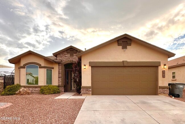 Photo - 3109 Timber Pl