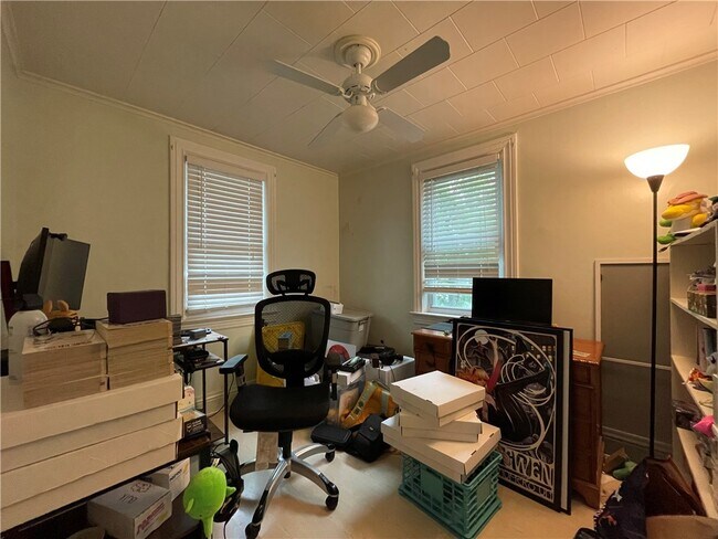 Photo - 76 Gold St