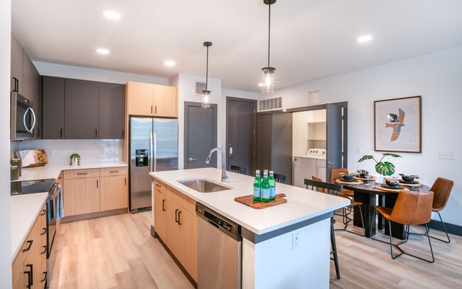 Photo - The Sommery Apartments