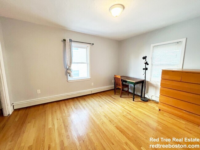 Photo - 40 Plymouth St Unit 1