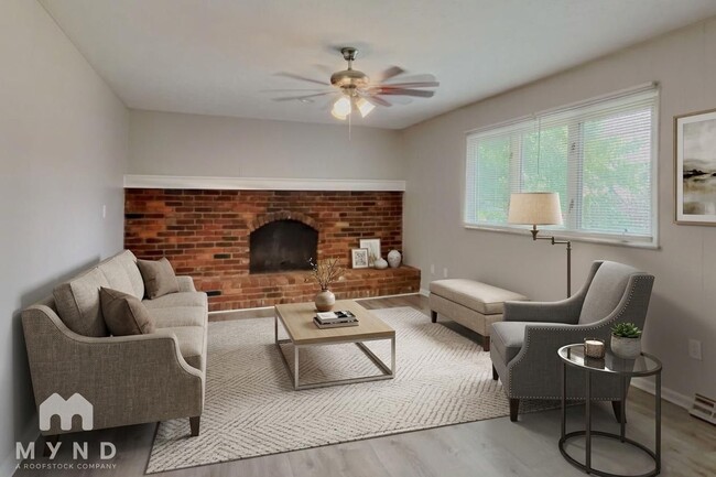 1525 Francisco Rd
