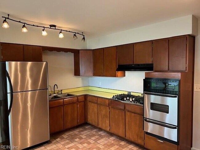 Photo - Bayview Community