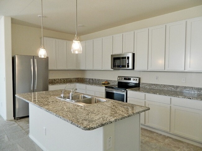 Photo - 15408 W Edgemont Ave