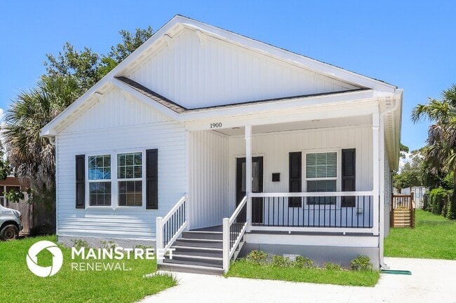 Photo - 1900 21st St S