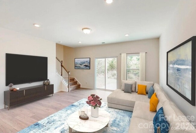 Photo - 2804 Trinity St