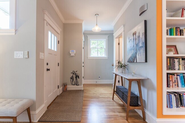 Photo - Gorgeous 3bd/2.5ba Two-Story Home Near Downtown Durham, Incredible Location!