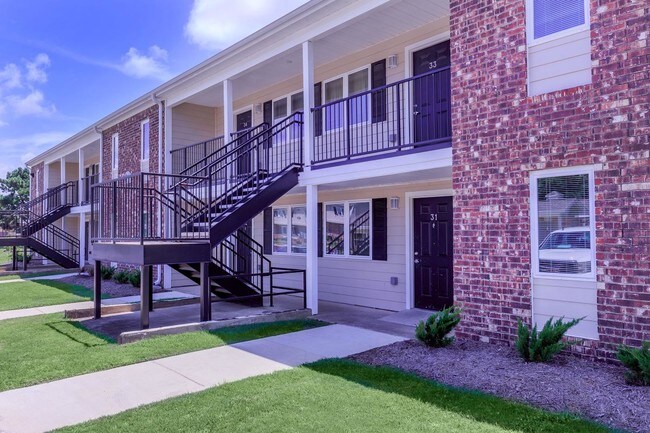 Photo - Elliston Place