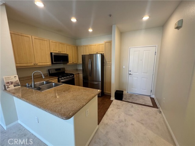 3458 Watermarke Pl