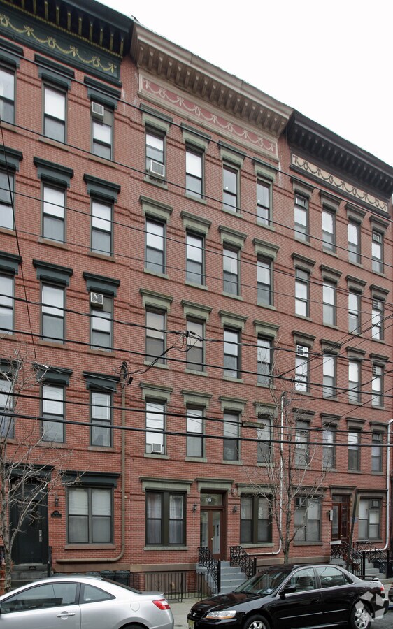 Photo - 807 Park Ave