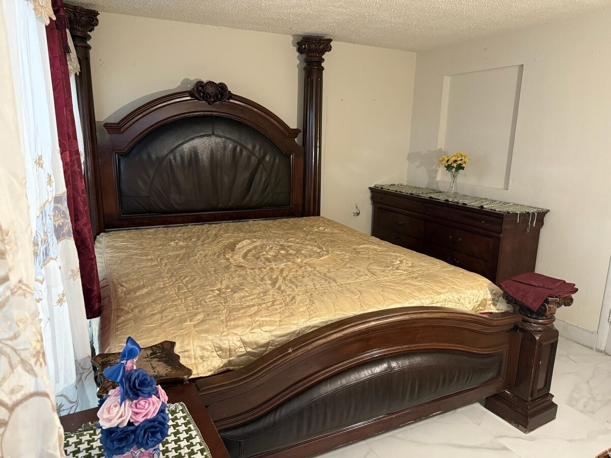 Photo - 748 W Dayton Cir