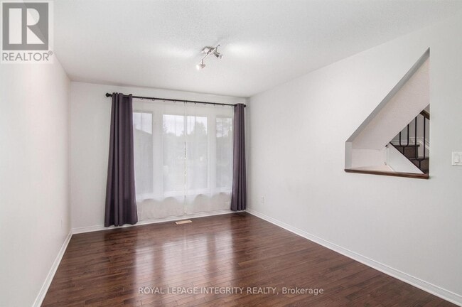 Photo - 118 Monterey Dr
